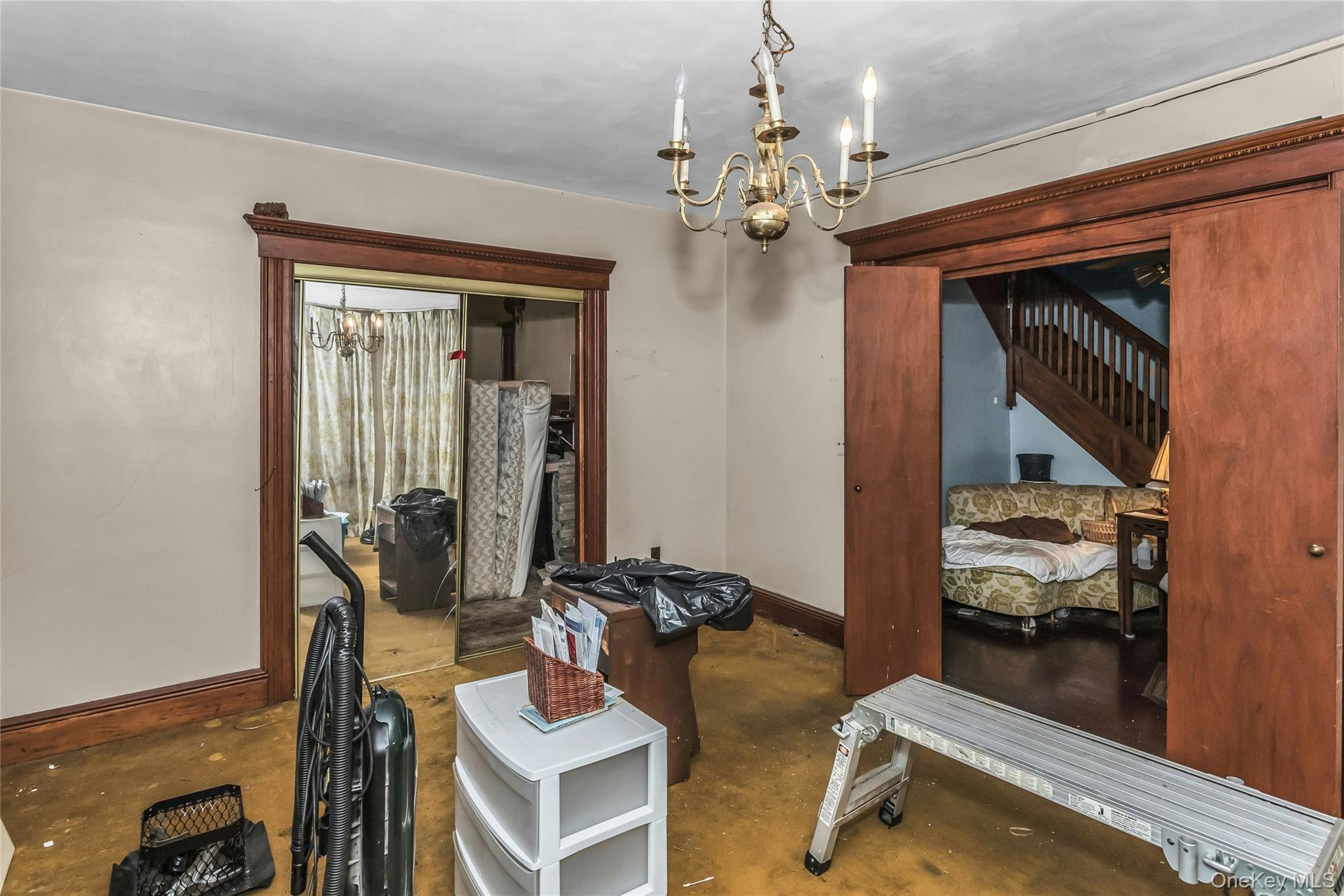 41 W Fulton Avenue, Roosevelt, NY 11575