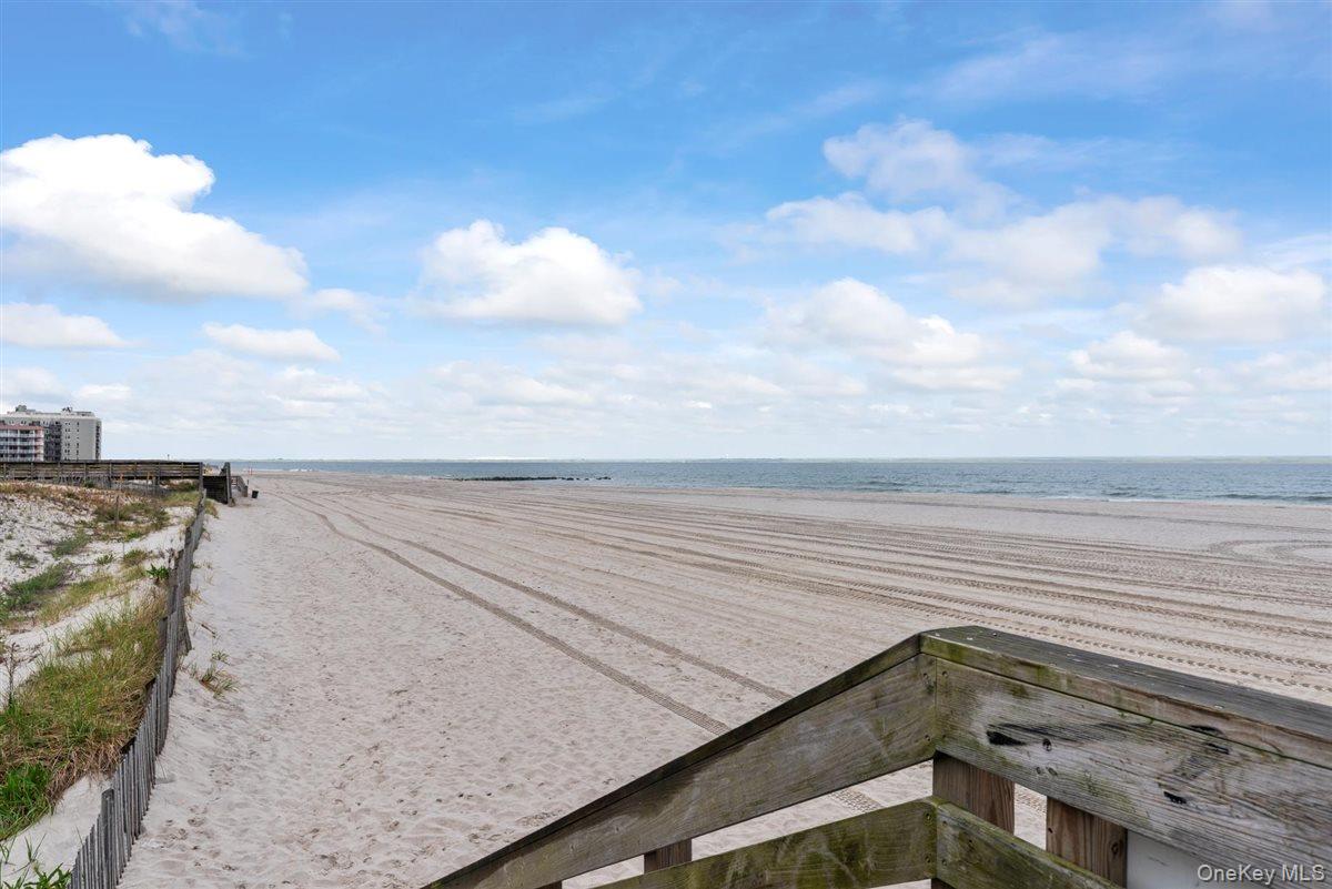 700 Shore Road # 7Y, Long Beach, NY 11561