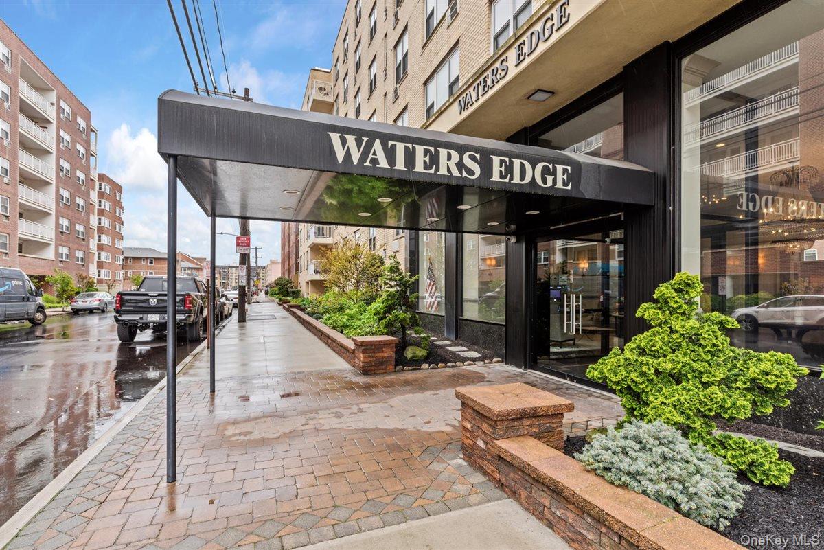 700 Shore Road # 7Y, Long Beach, NY 11561