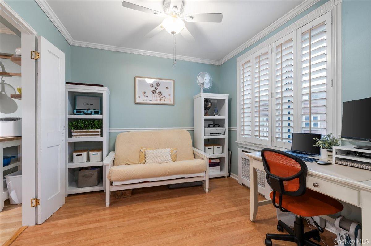 700 Shore Road # 7Y, Long Beach, NY 11561