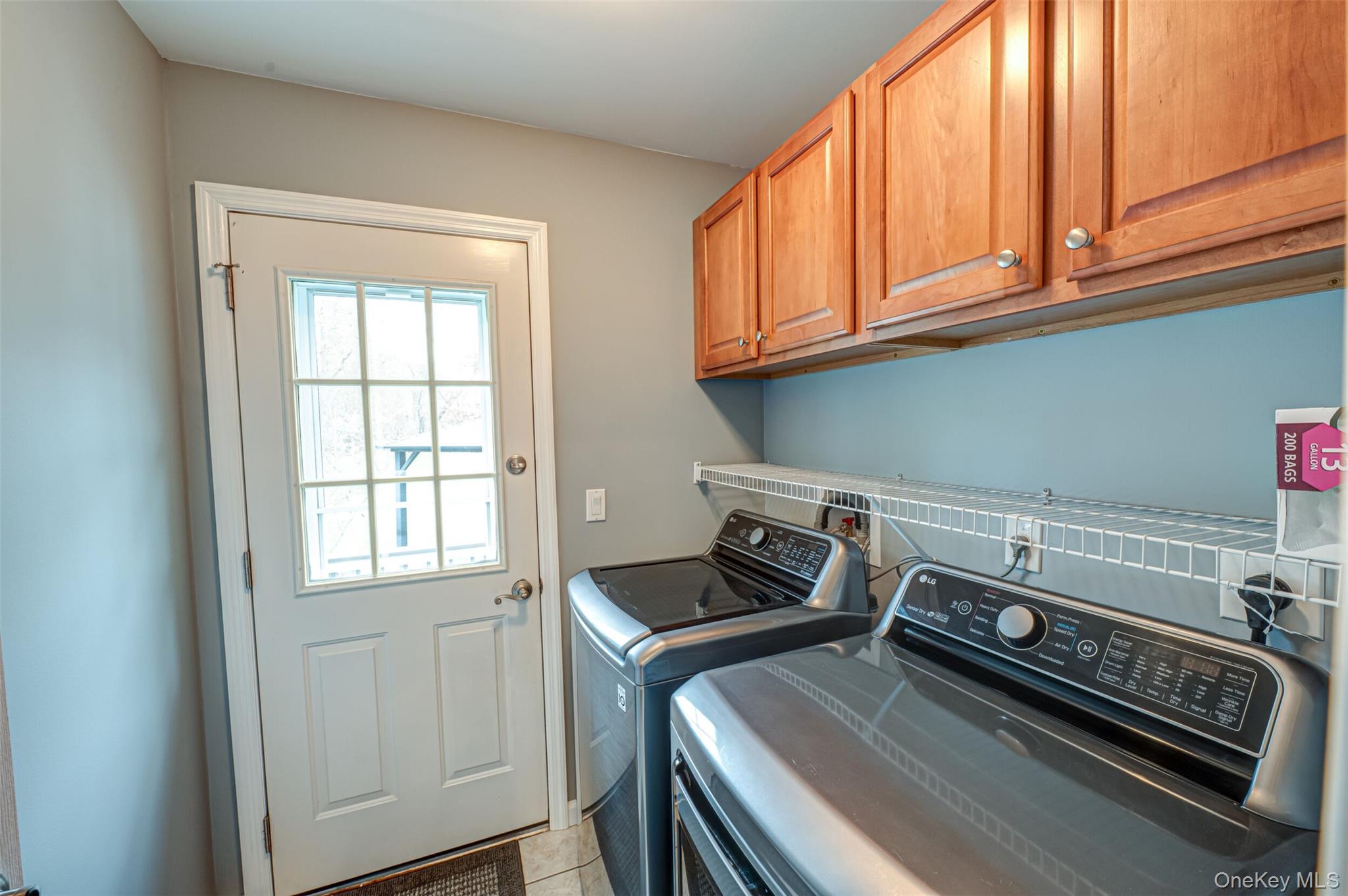 68 Vineyard Way, Aquebogue, NY 11931