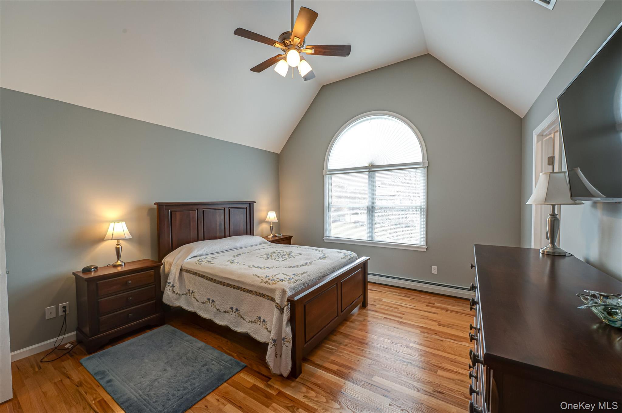 68 Vineyard Way, Aquebogue, NY 11931