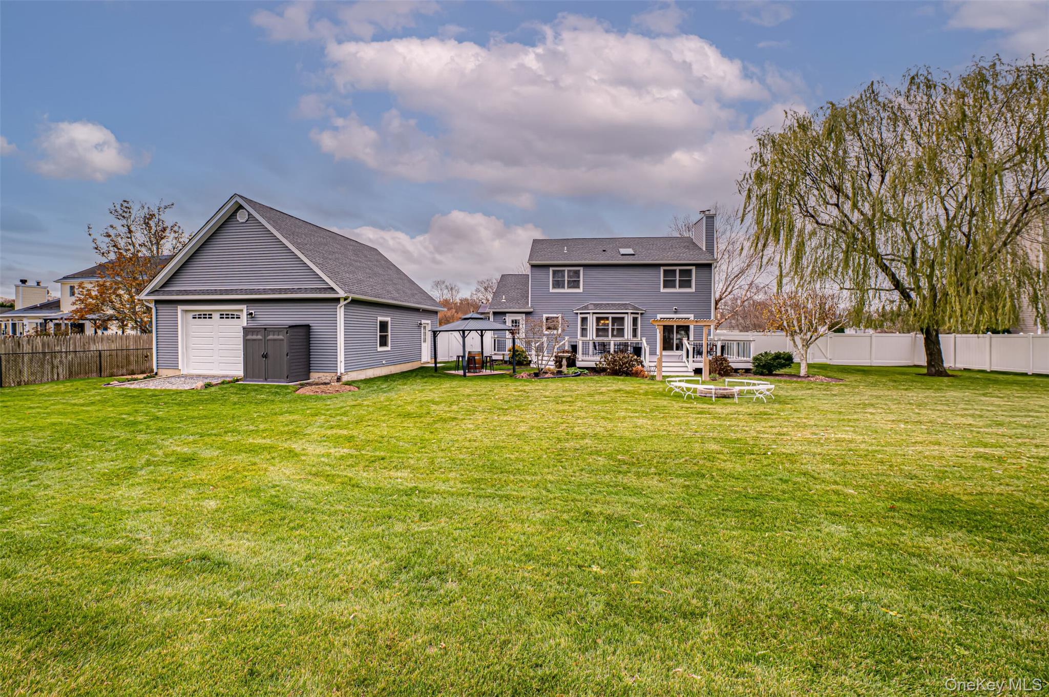 68 Vineyard Way, Aquebogue, NY 11931