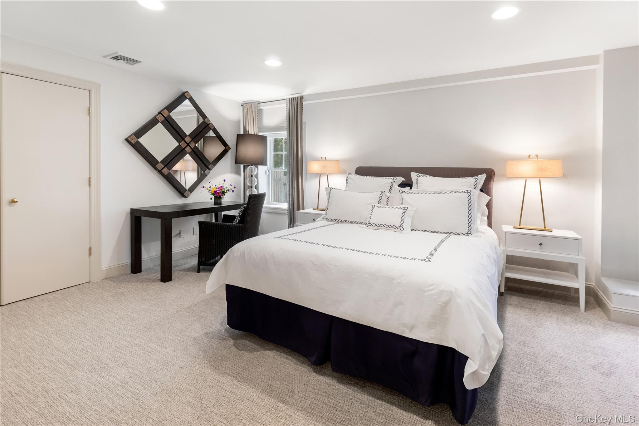 7 Stillwaters Lane, Westhampton Beach, NY 11978