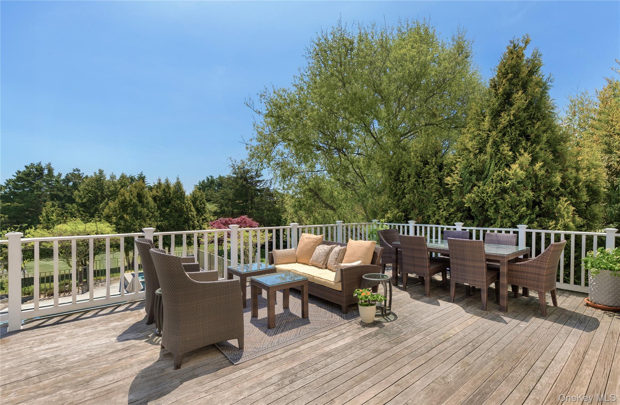 7 Stillwaters Lane, Westhampton Beach, NY 11978