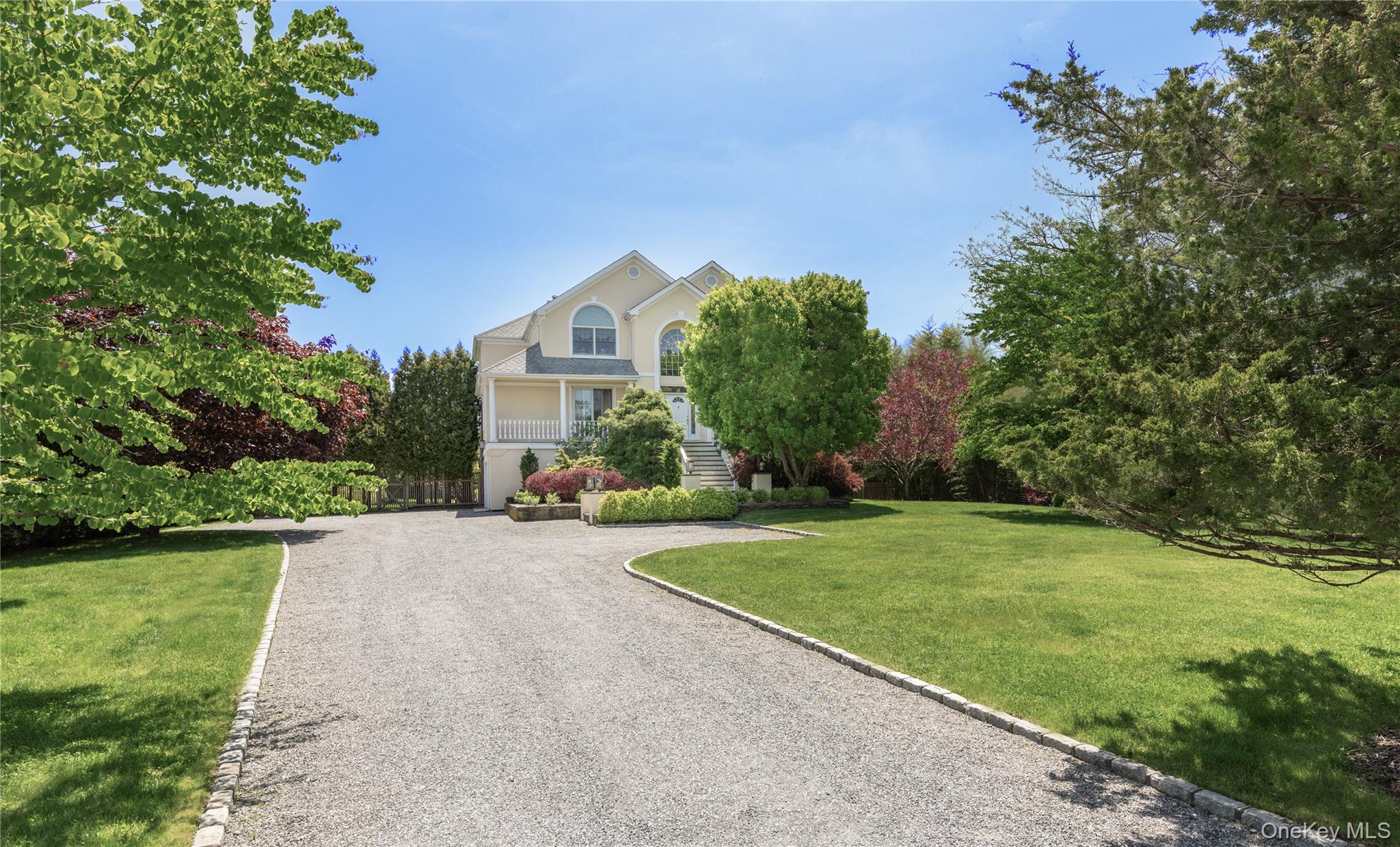 7 Stillwaters Lane, Westhampton Beach, NY 11978