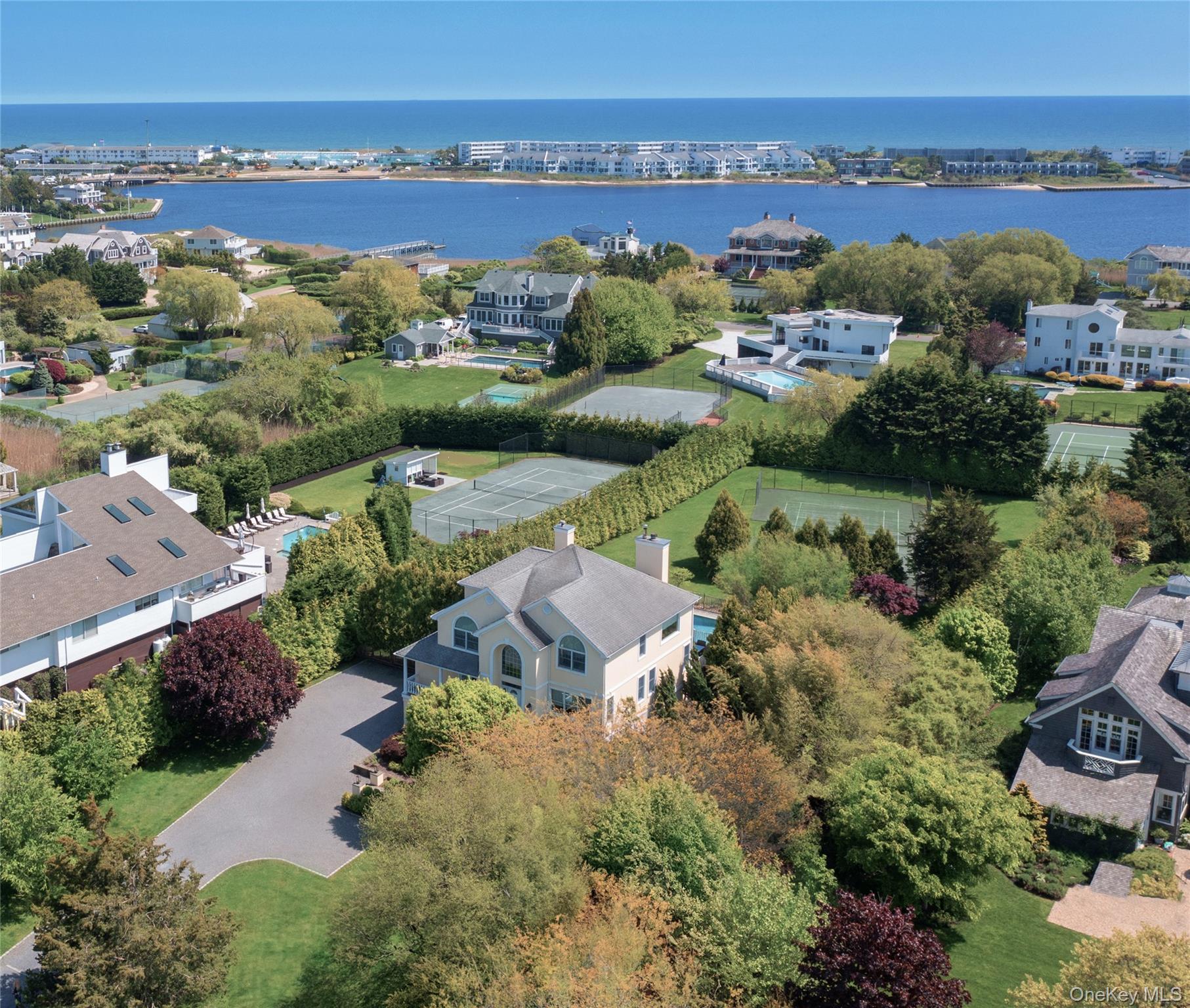 7 Stillwaters Lane, Westhampton Beach, NY 11978