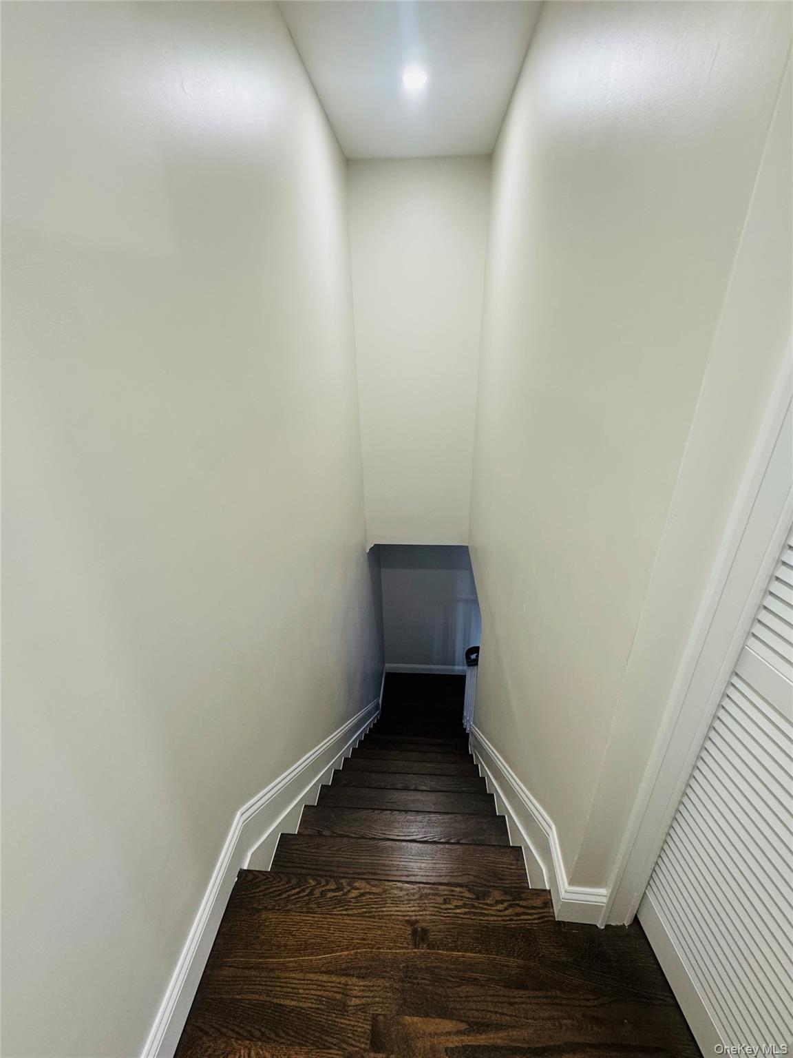 11 Elm Street, Islip, NY 11751