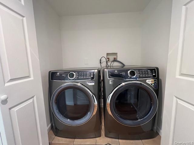 349 N 4th Street, Lindenhurst, NY 11757