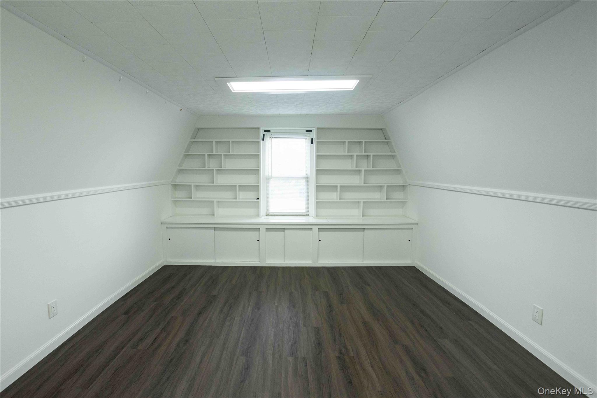 43-18 214 Place, Bayside, NY 11361