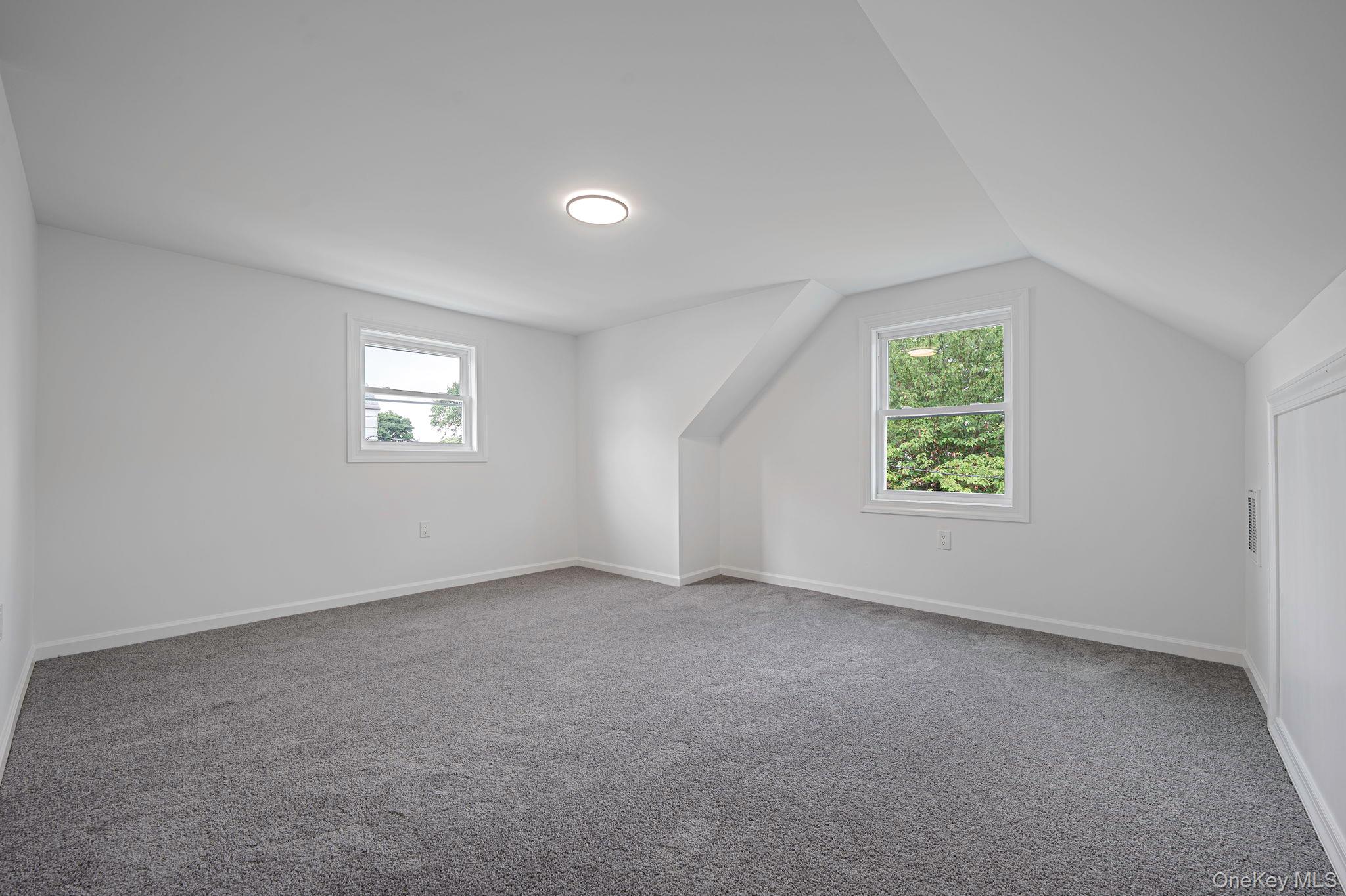 215 W Marie Street, Hicksville, NY 11801