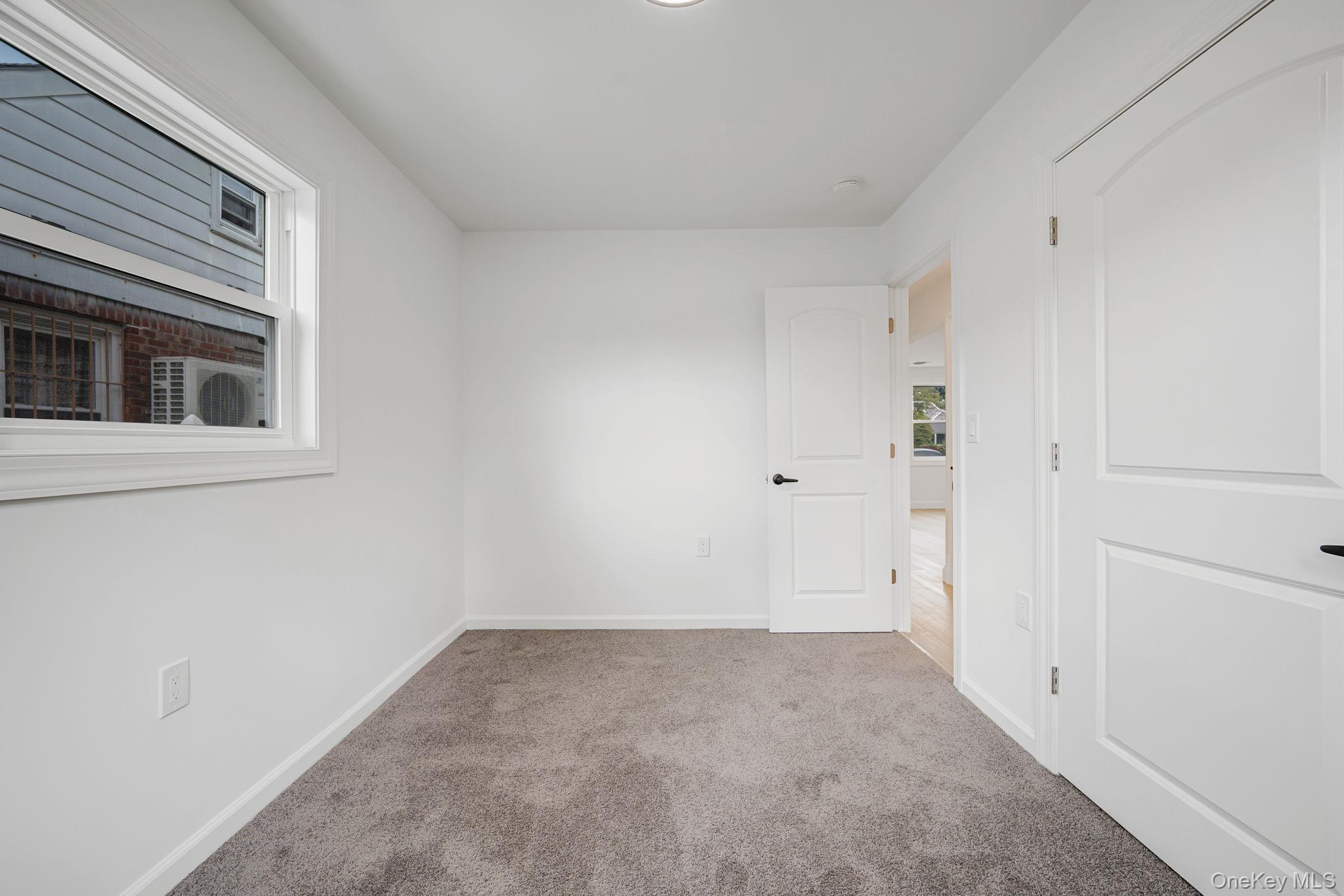 215 W Marie Street, Hicksville, NY 11801