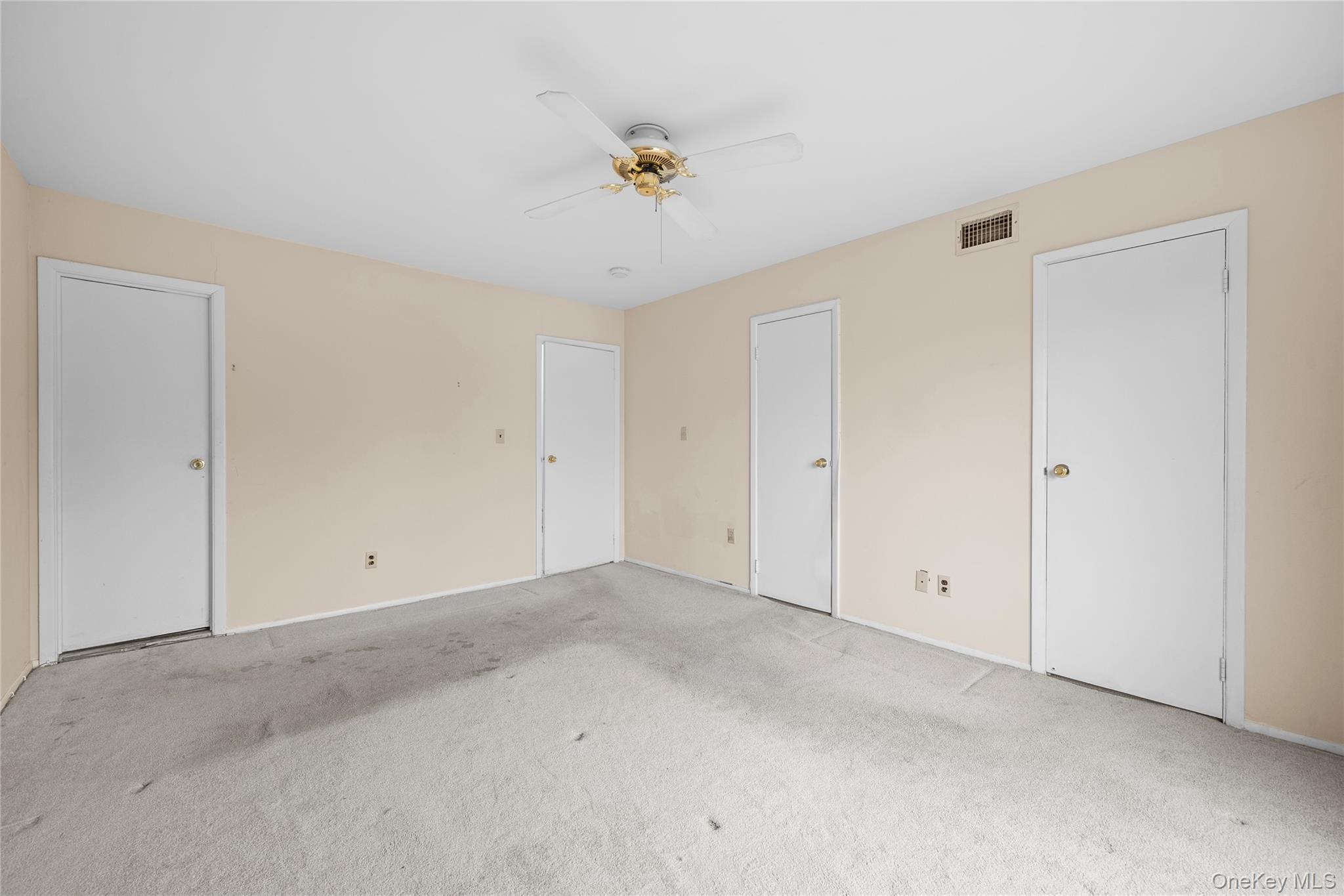 64 Stanford Court, Wantagh, NY 11793