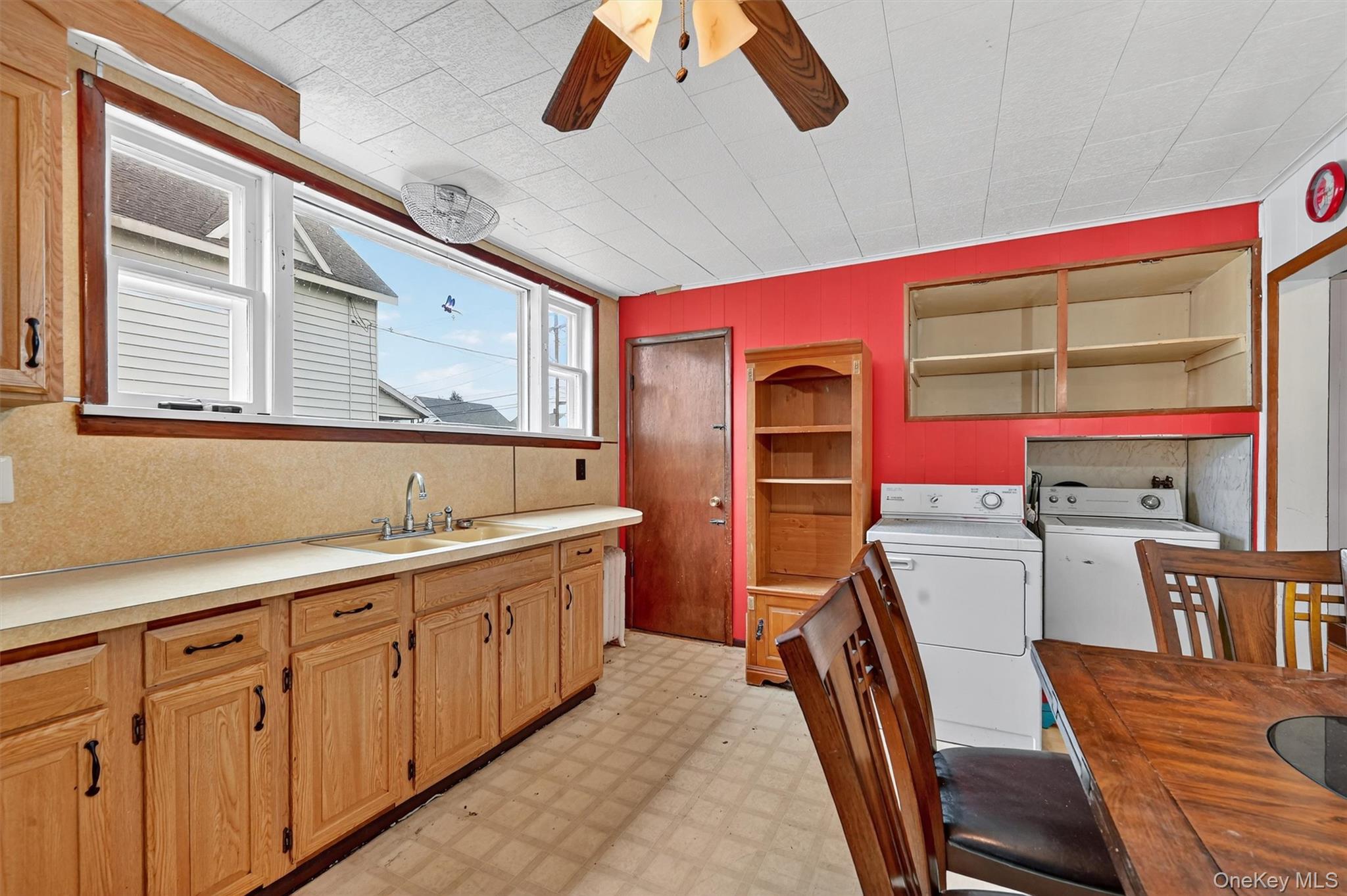 14 Kingston Avenue, Port Jervis, NY 12771