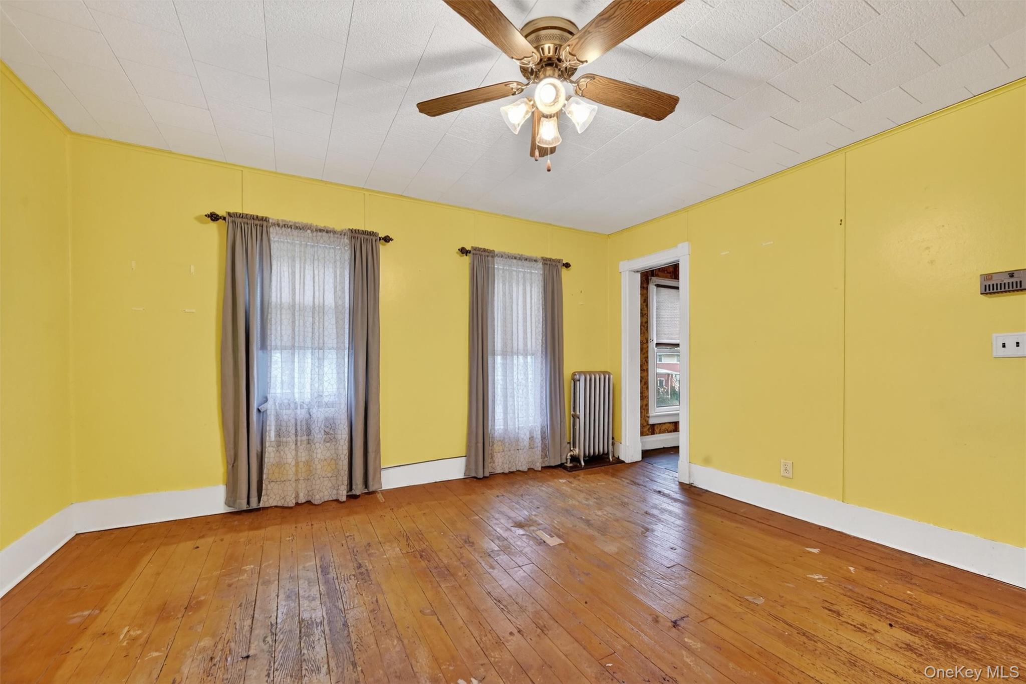 14 Kingston Avenue, Port Jervis, NY 12771