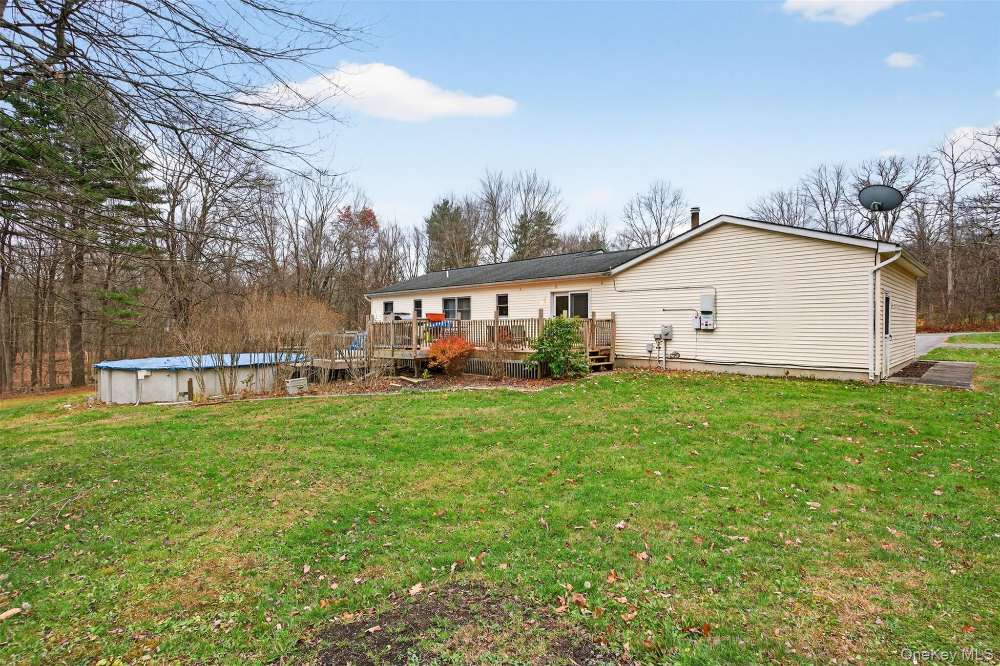 10 Carly Drive, Highland, NY 12528