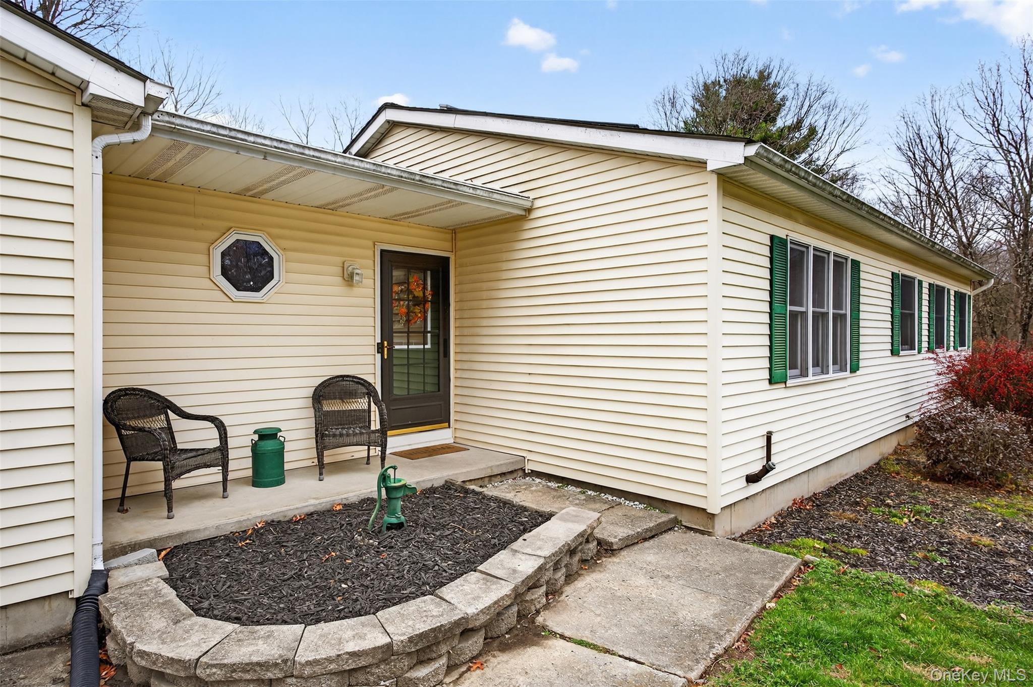 10 Carly Drive, Highland, NY 12528