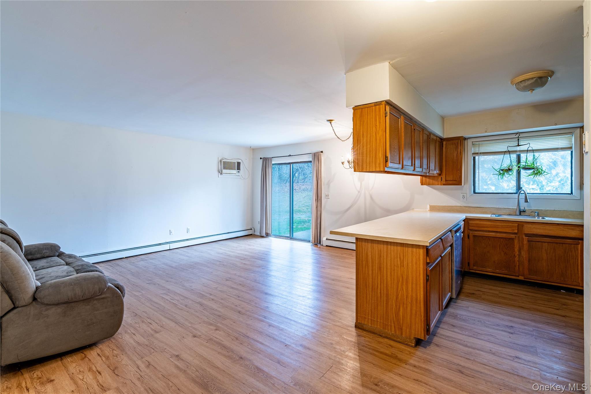 6 Eaton Court, Middletown, NY 10940