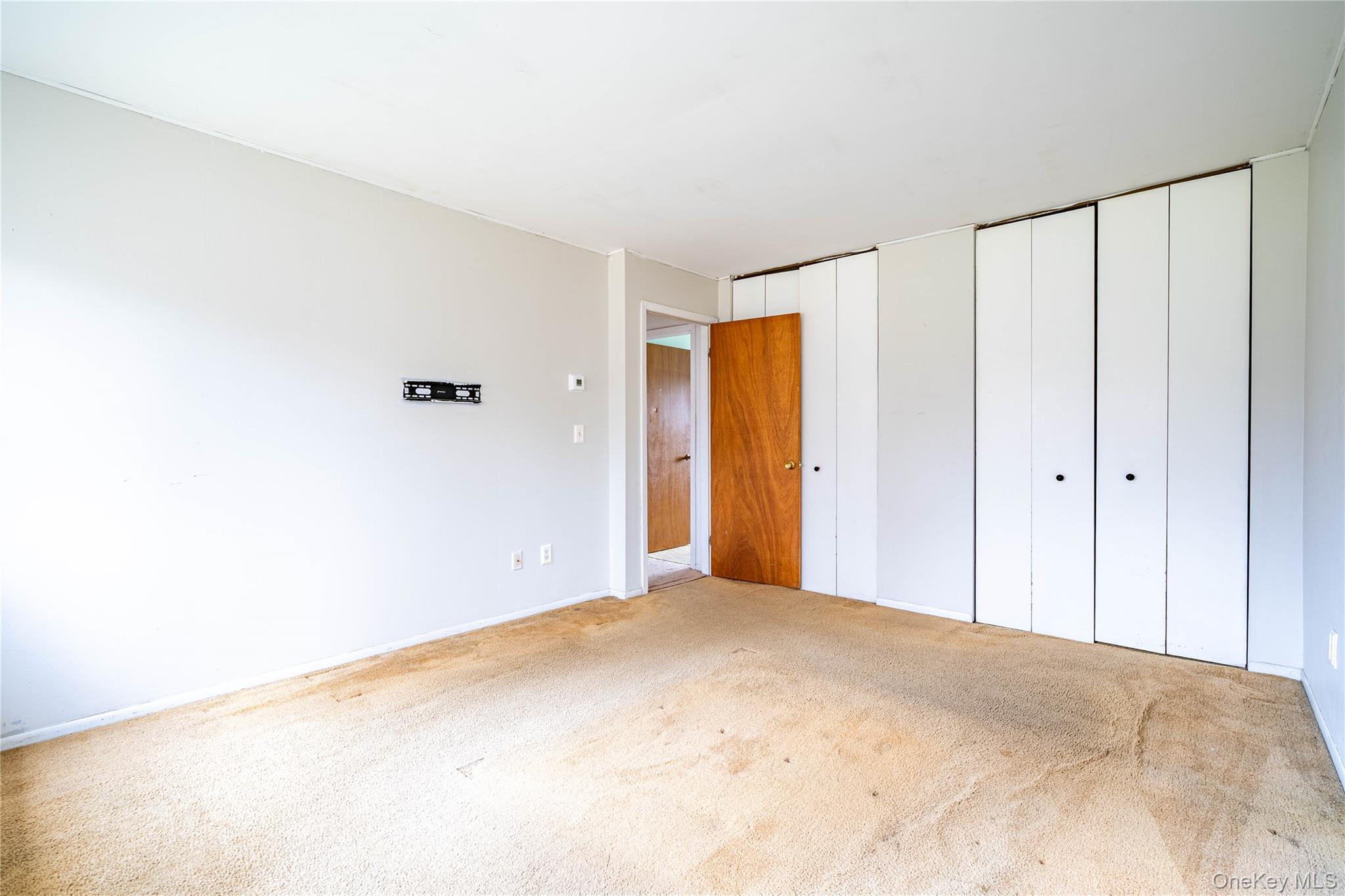 6 Eaton Court, Middletown, NY 10940