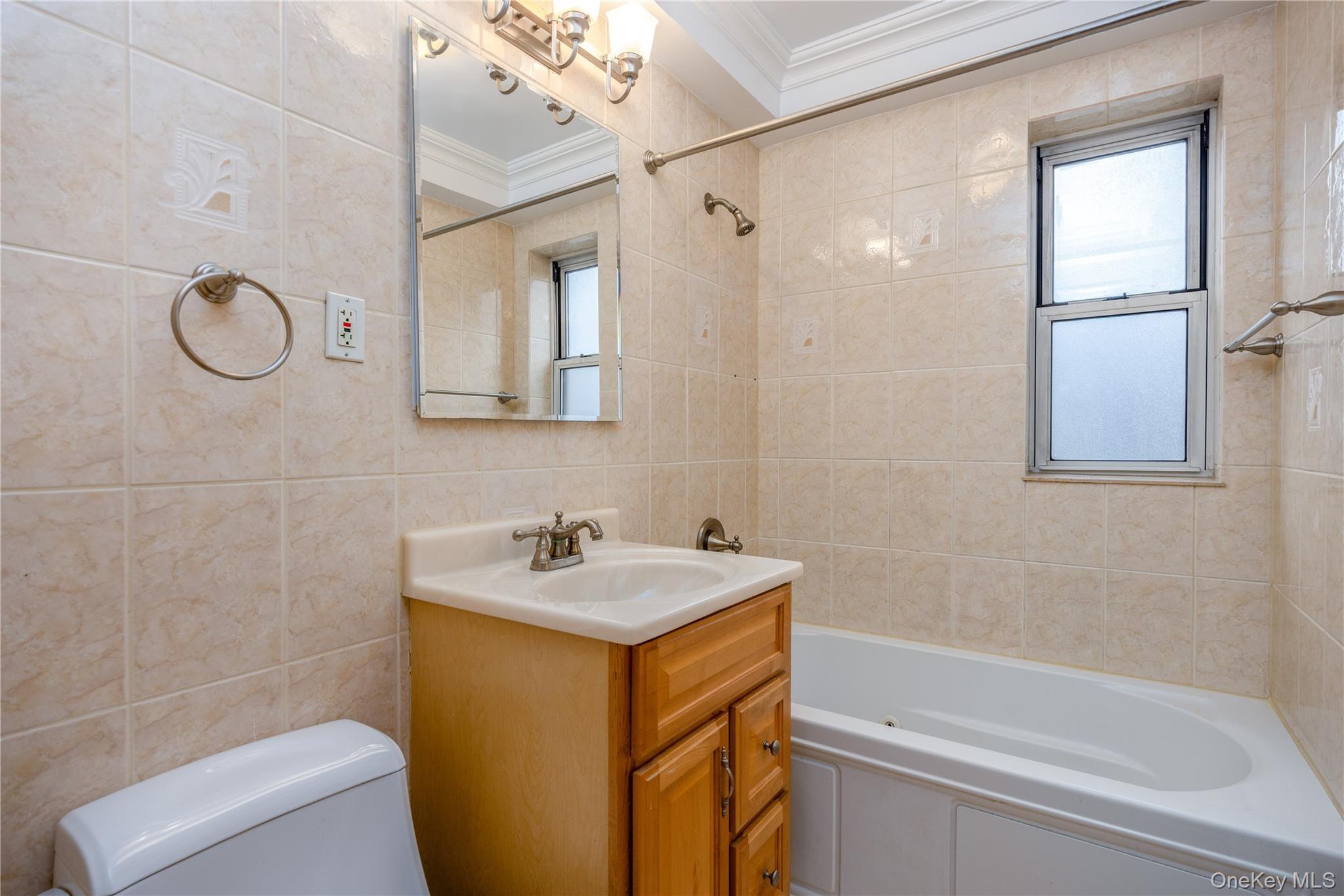 2303 Palmer Avenue # F, New Rochelle, NY 10801