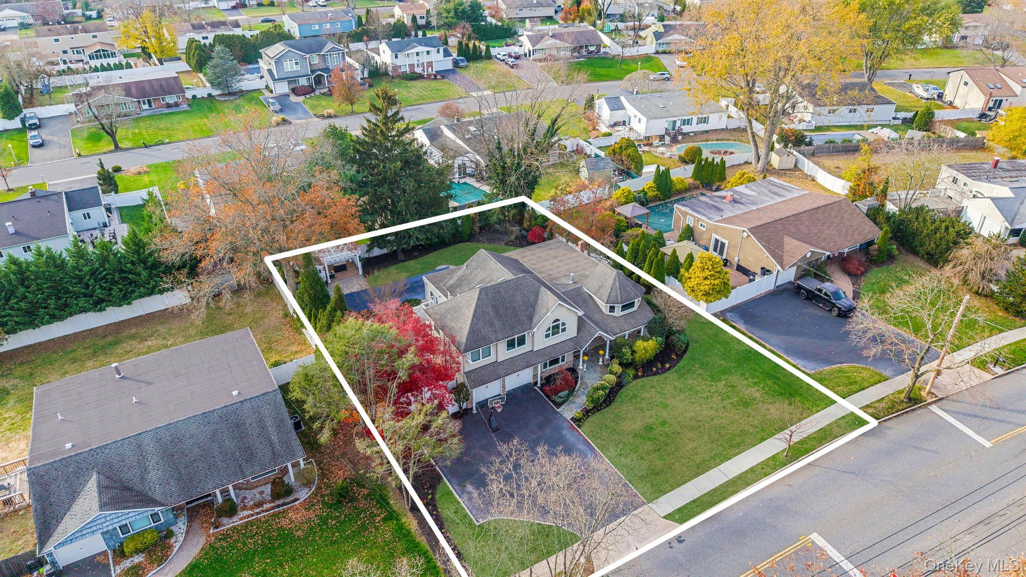 310 Terry Road, Smithtown, NY 11787