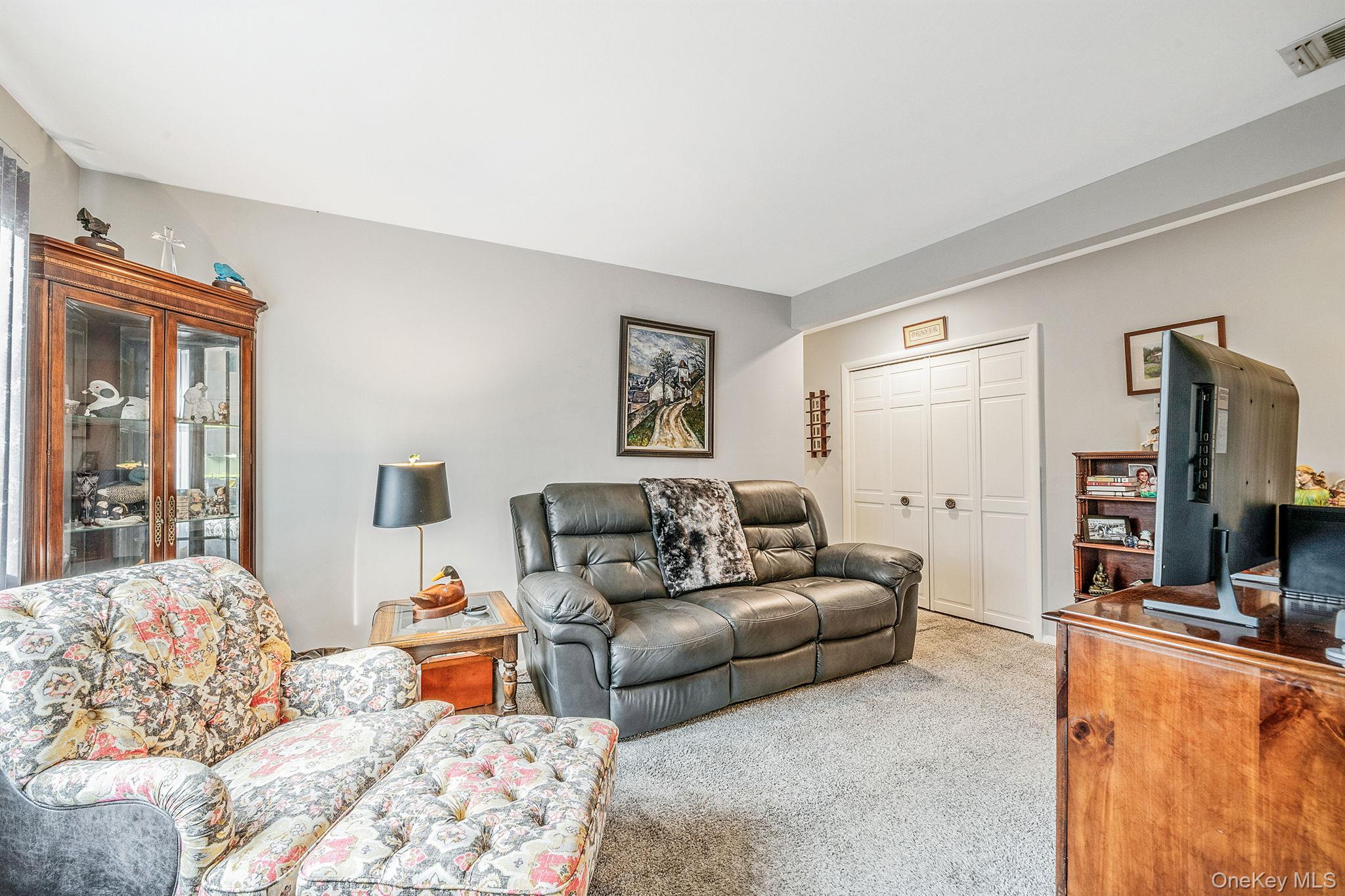 310 Terry Road, Smithtown, NY 11787