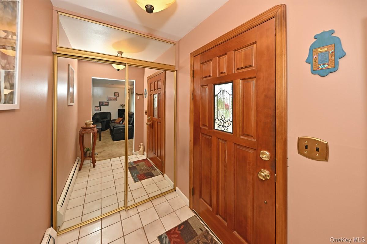 12 Strawberry Lane, Monroe, NY 10950