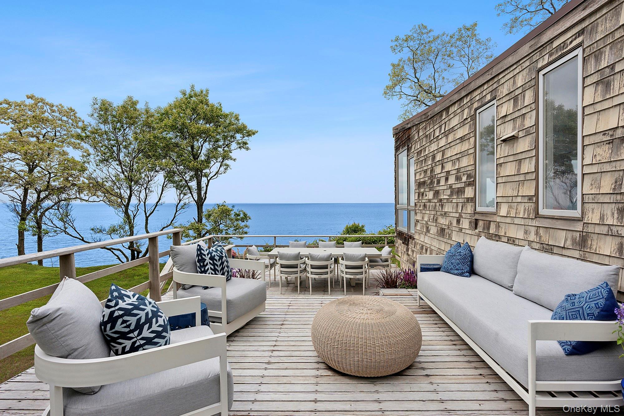 31059 County Road 48, Peconic, NY 11958