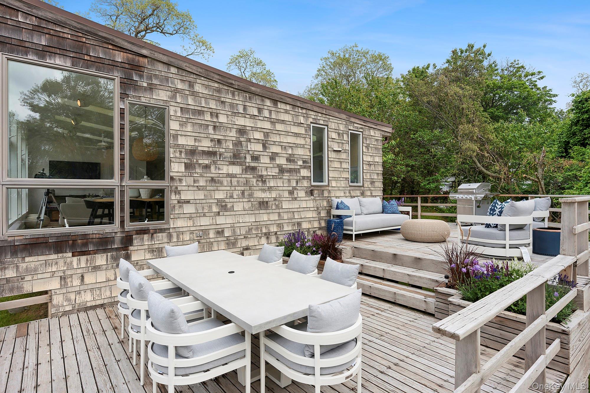 31059 County Road 48, Peconic, NY 11958