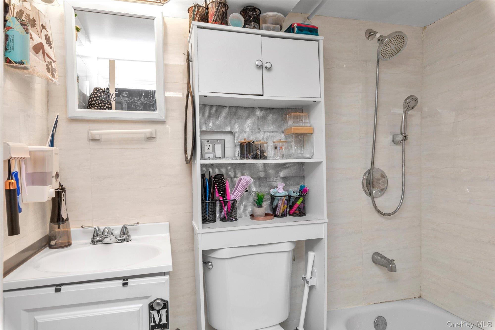 21812 141st Road, Laurelton, NY 11413