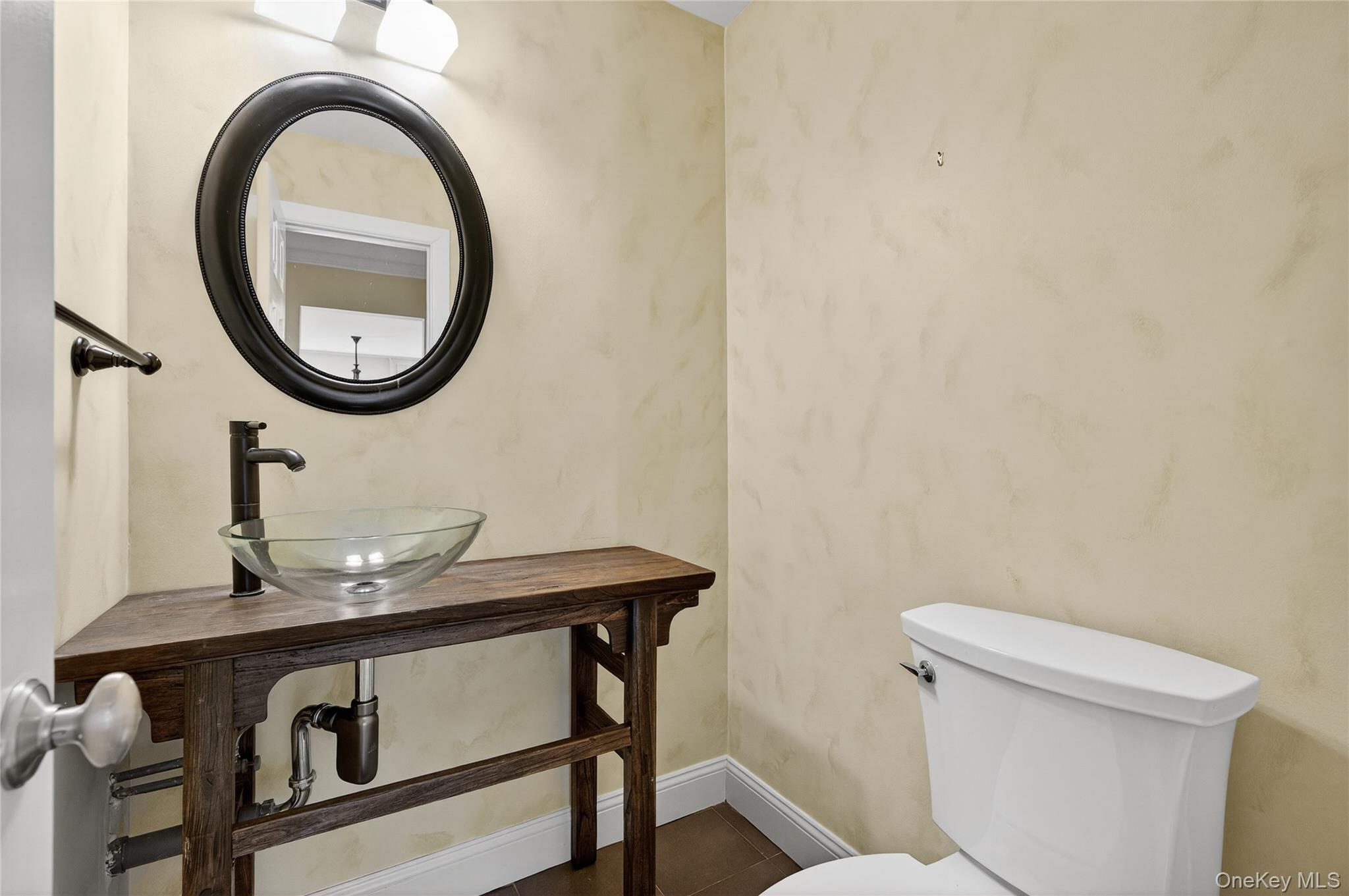 7 Meadowood Drive, Jericho, NY 11753