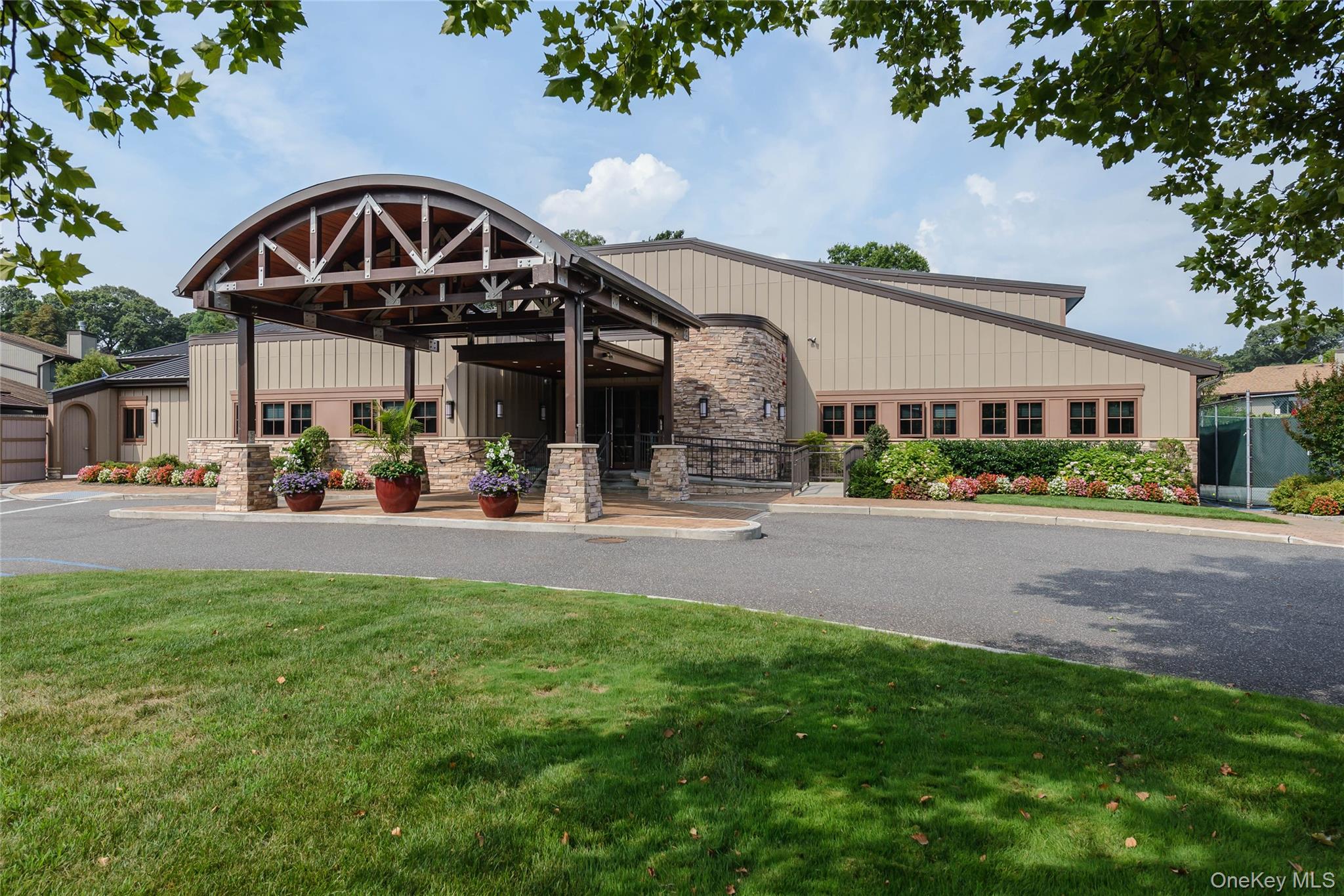 7 Meadowood Drive, Jericho, NY 11753