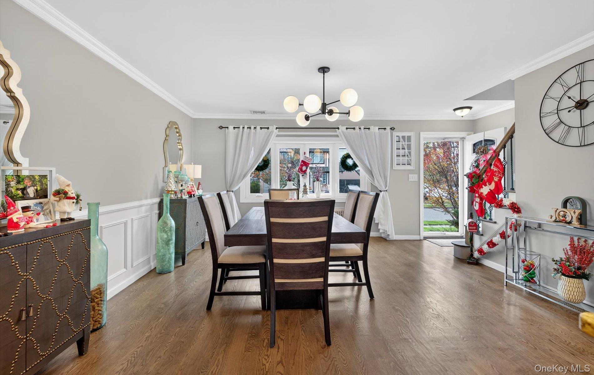 54 W 2nd Street, Freeport, NY 11520