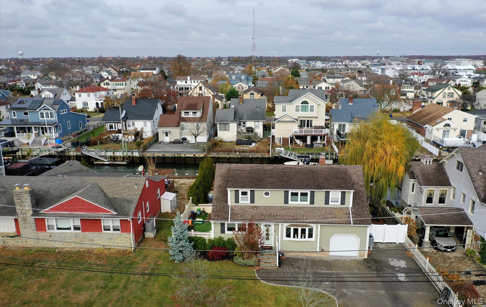 54 W 2nd Street, Freeport, NY 11520