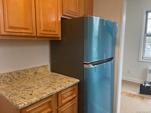 285 Central Avenue # D-7, Lawrence, NY 11559