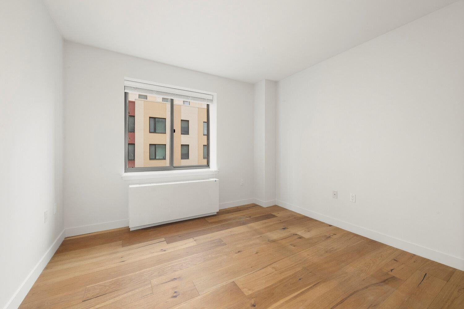 64 E 111TH Street # 806, New York (Manhattan), NY 10029