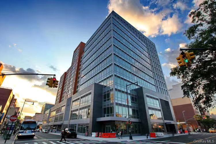 38-08 Union Street # 11D, Flushing, NY 11354