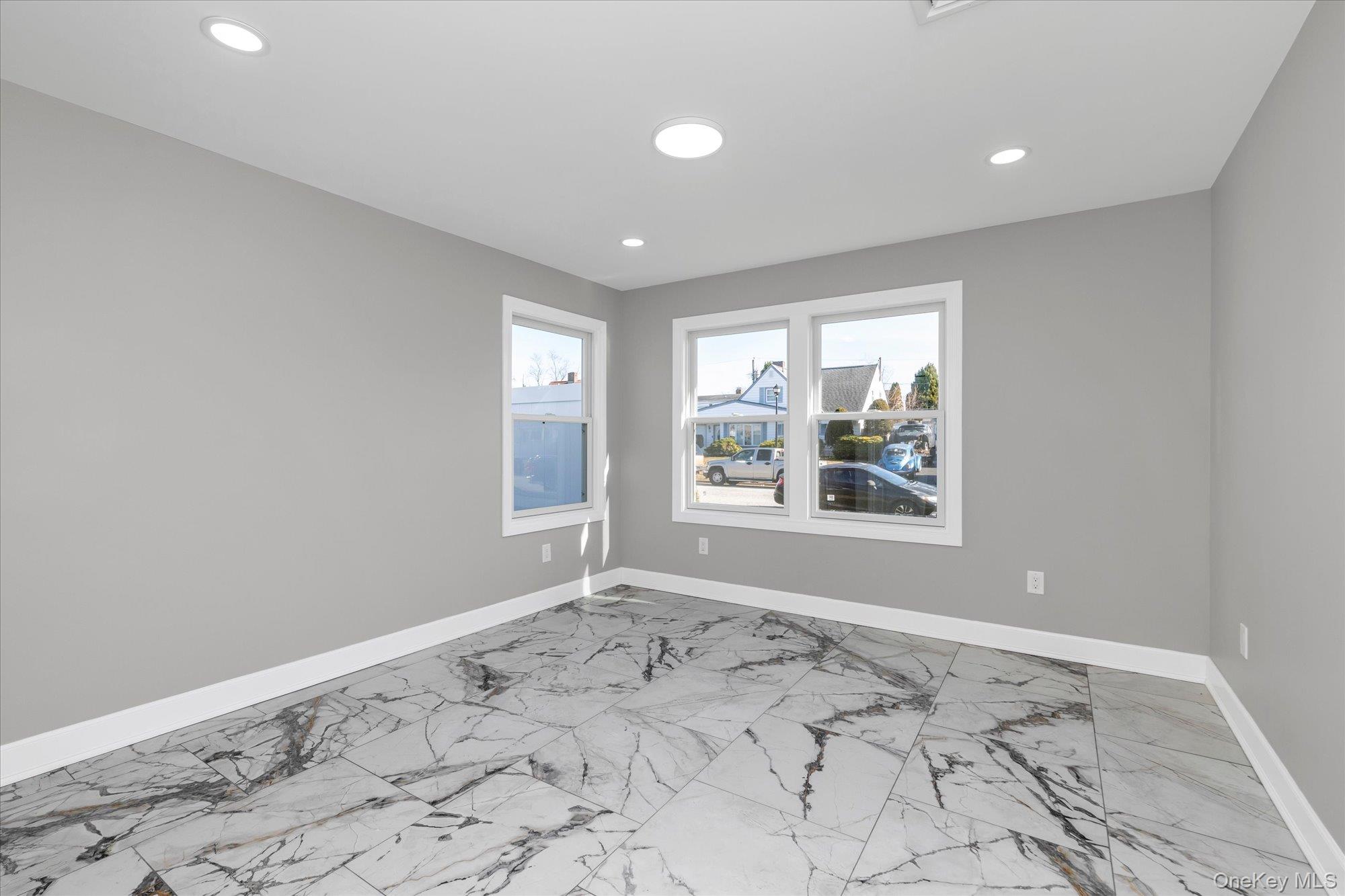 33 Prentice Road, Levittown, NY 11756