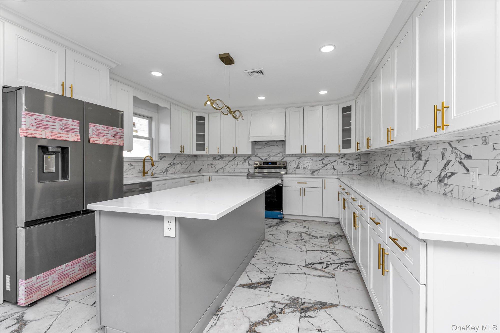 33 Prentice Road, Levittown, NY 11756