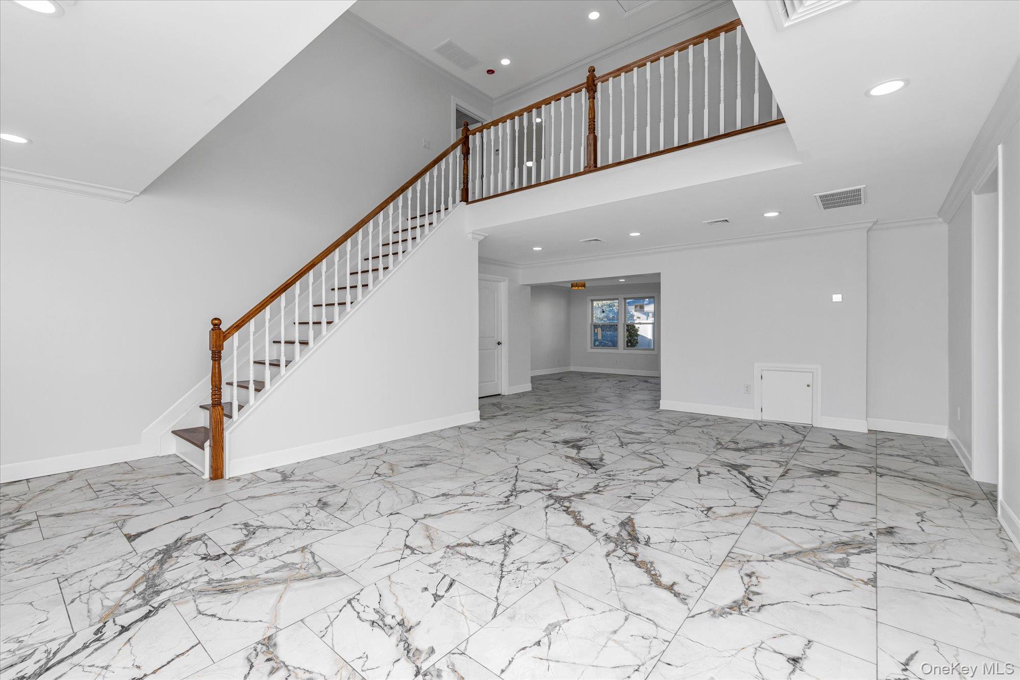 33 Prentice Road, Levittown, NY 11756