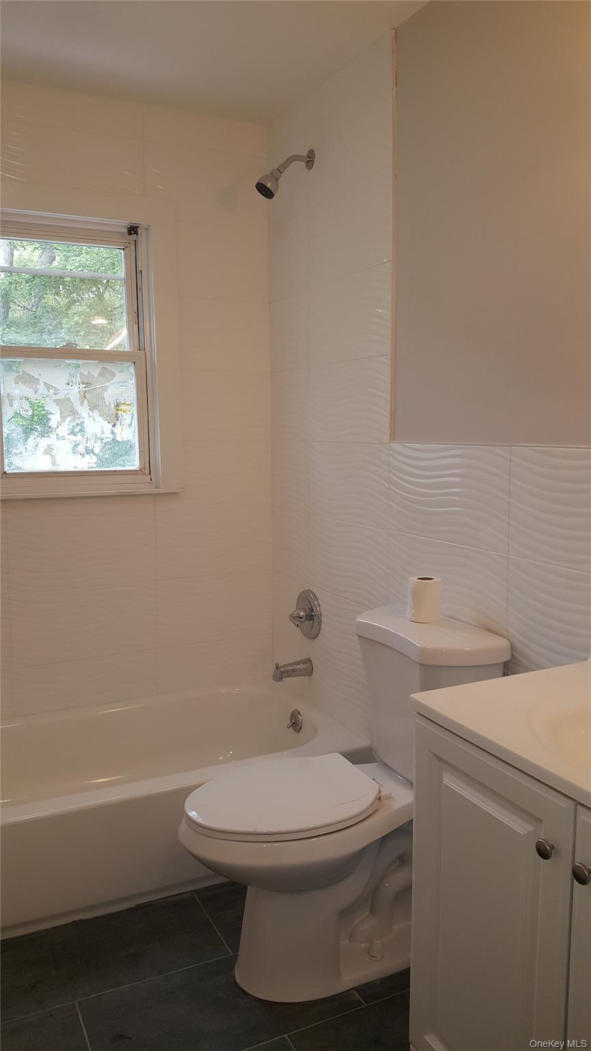 82 Church Street # A, Nanuet, NY 10954