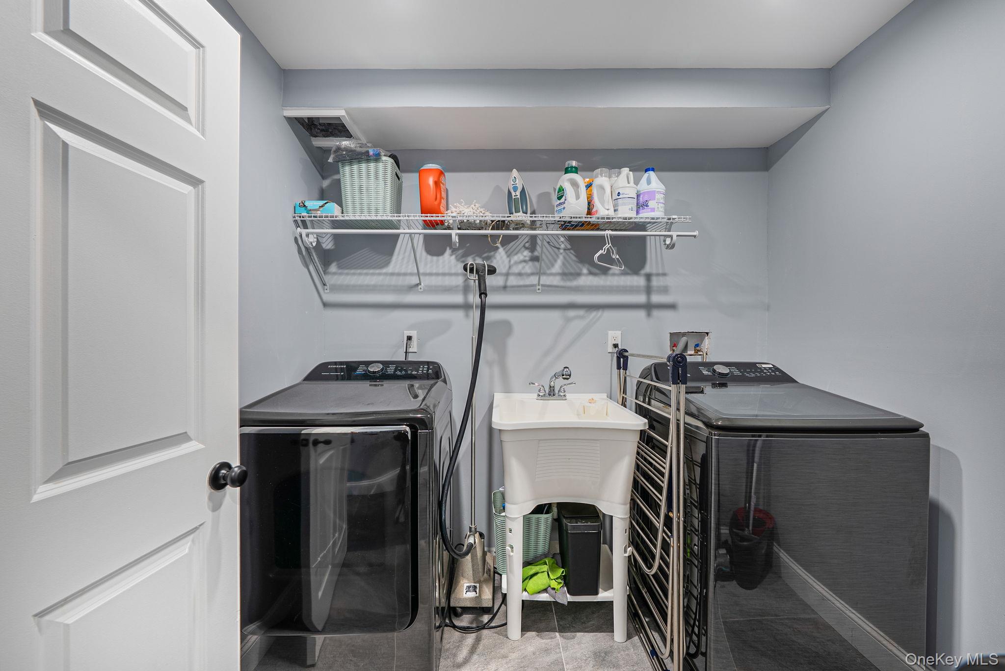 449 Nassau Avenue, Freeport, NY 11520