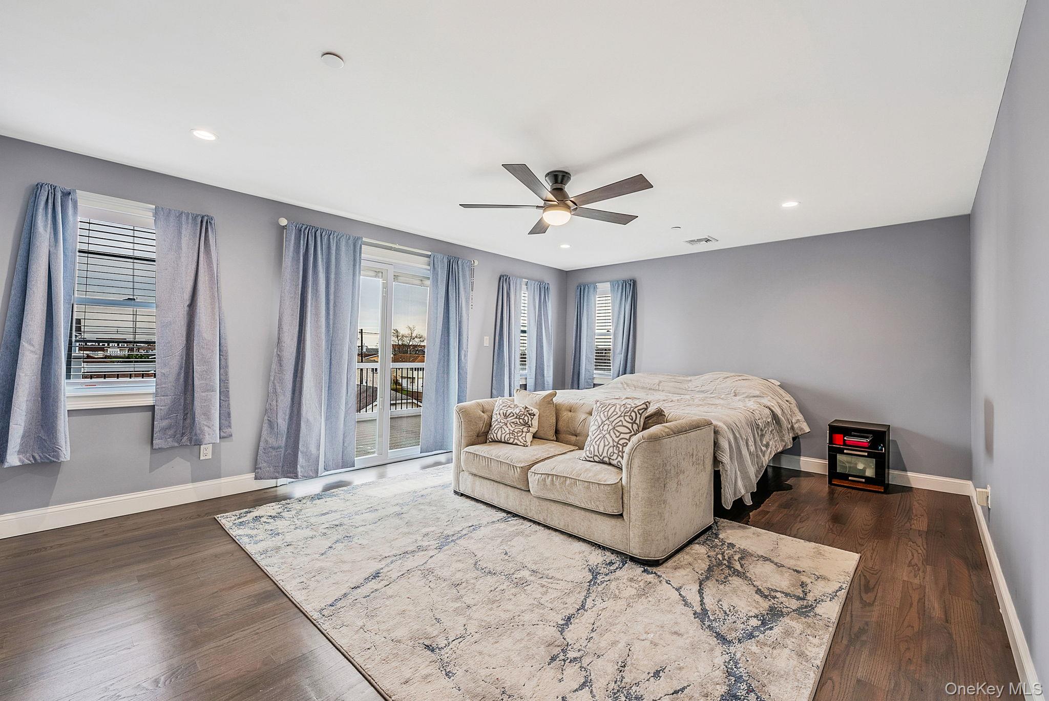 449 Nassau Avenue, Freeport, NY 11520