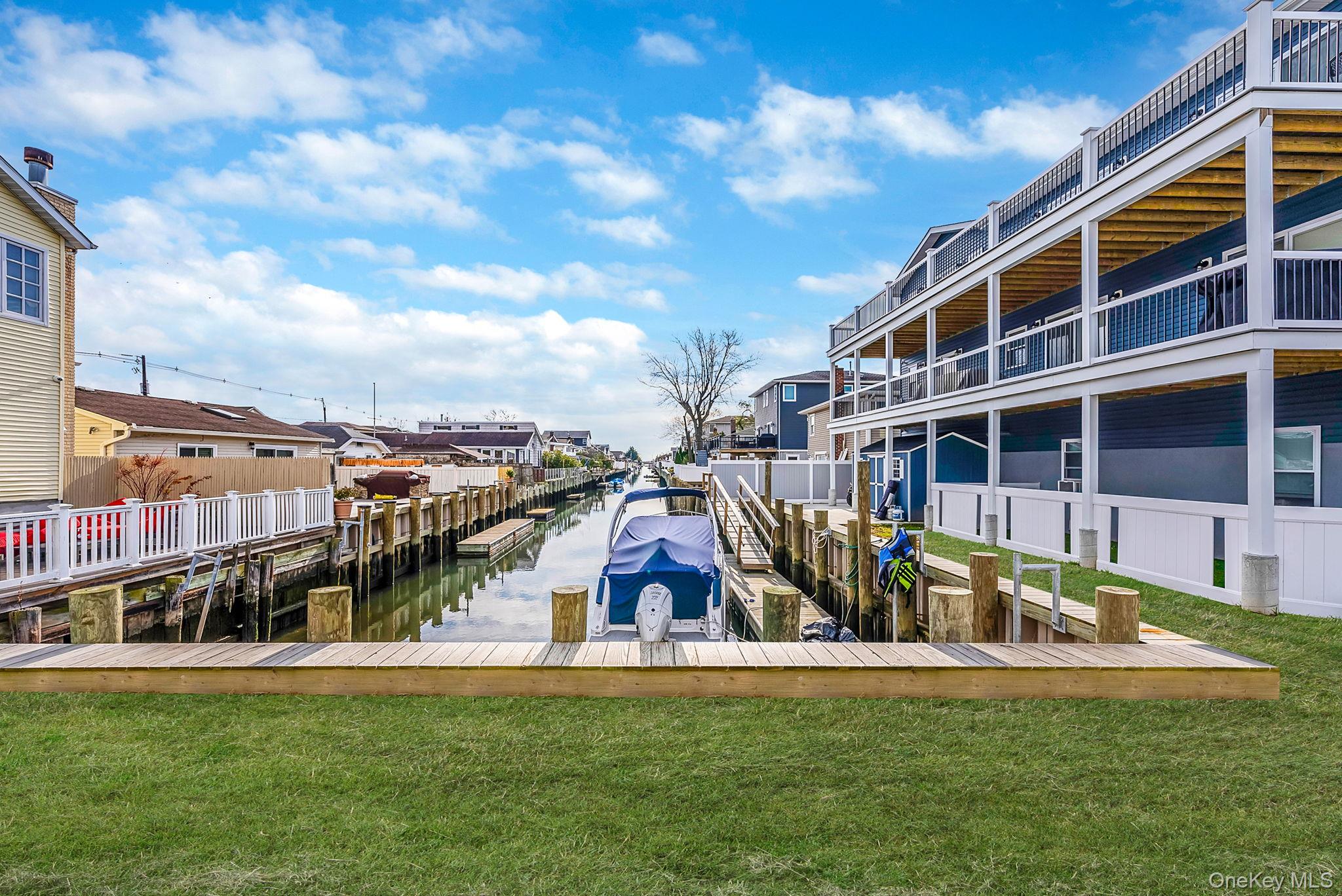 449 Nassau Avenue, Freeport, NY 11520