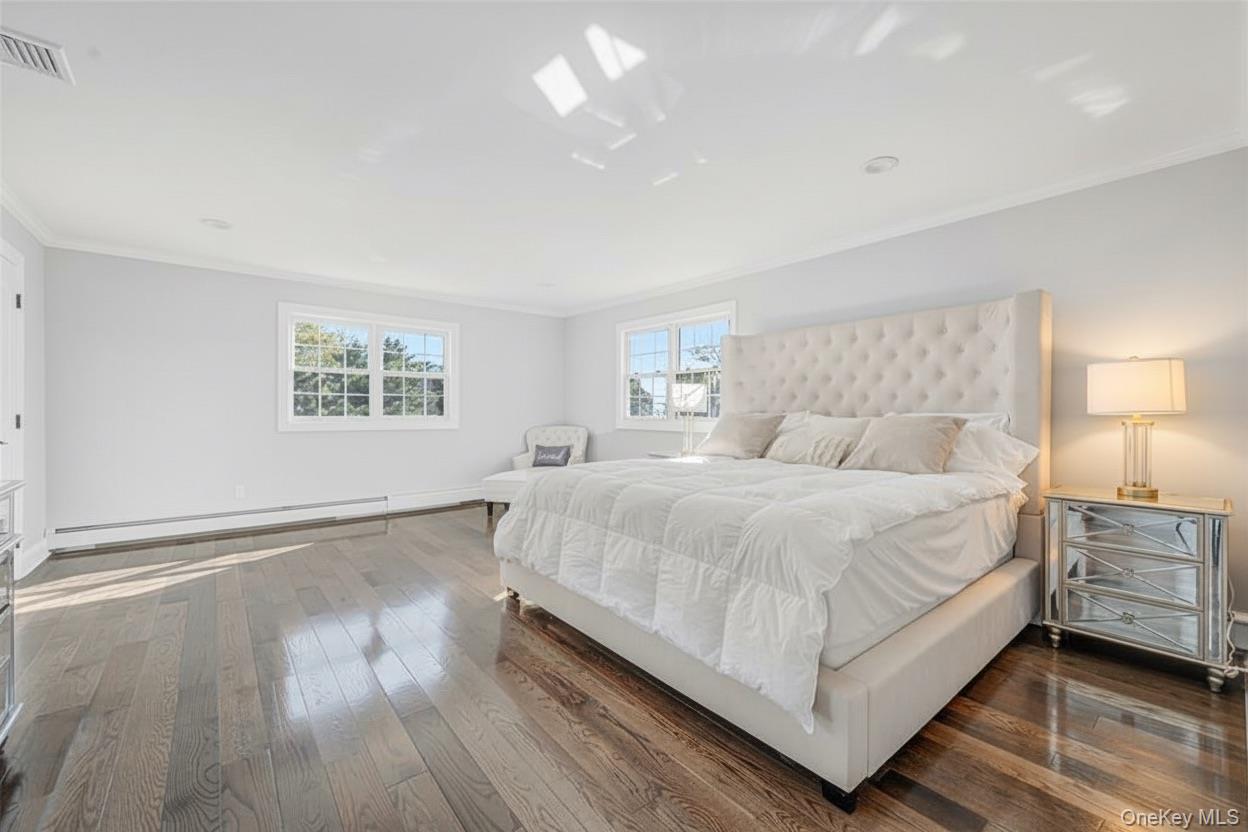 336 Grand Central Avenue, Amityville, NY 11701