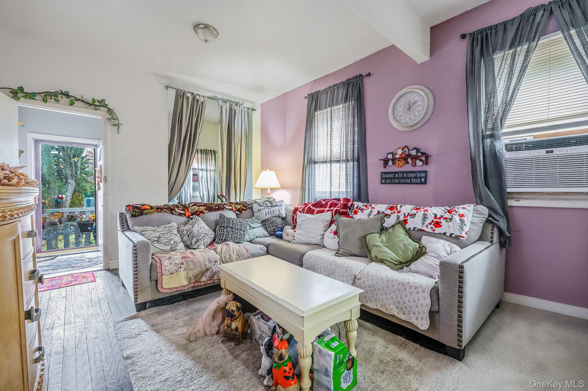 21 S Summit Avenue, Patchogue, NY 11772