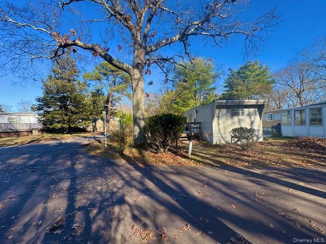 620 Montauk Highway # 33, Westhampton Beach, NY 11791