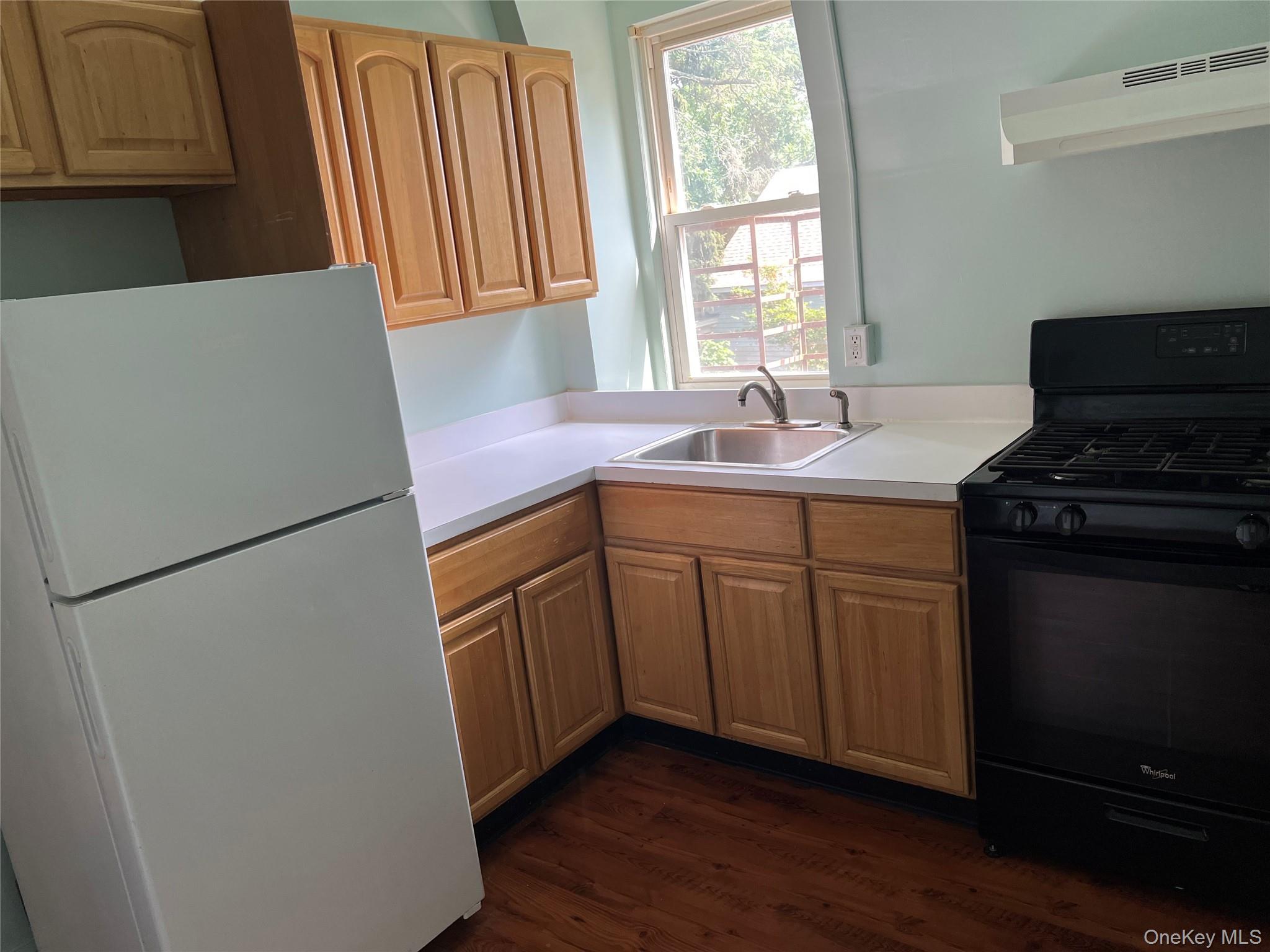 109 Montgomery Street # 3C, Poughkeepsie, NY 12601