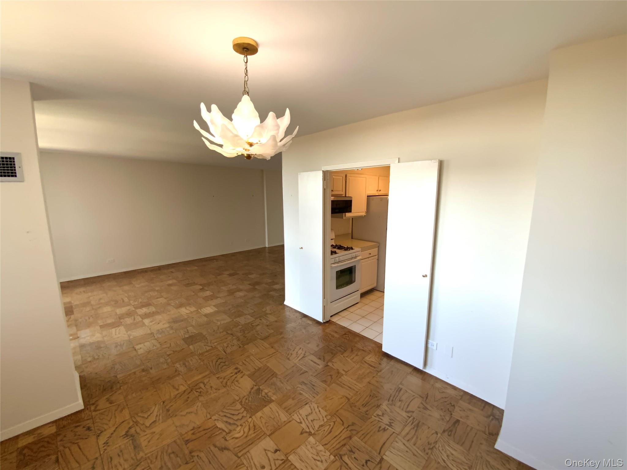 27010 Grand Central Parkway # 16S, Floral Park, NY 11005