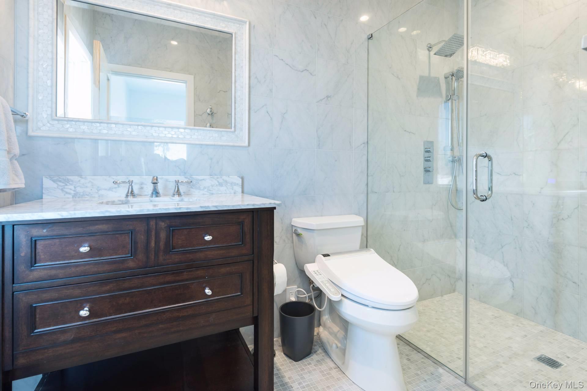 22 Stokes Road, Remsenburg, NY 11960